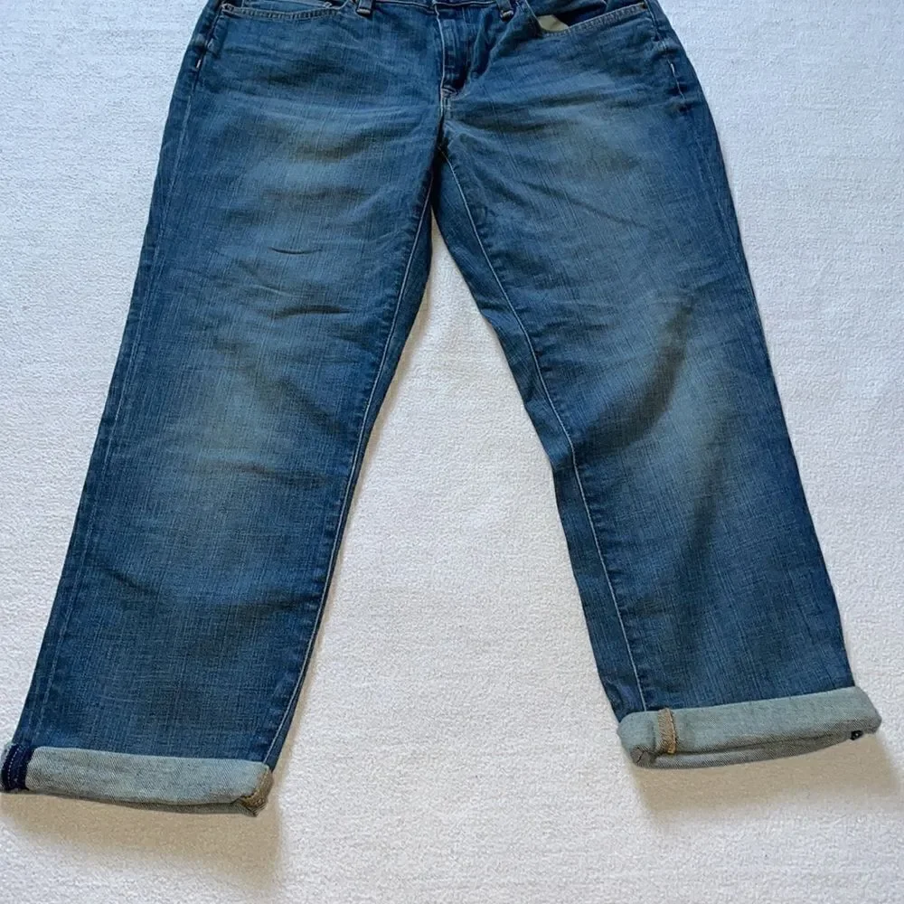 Tommy Hilfiger Rolled Cropped & Rolled Denim Capris (Size: 8)